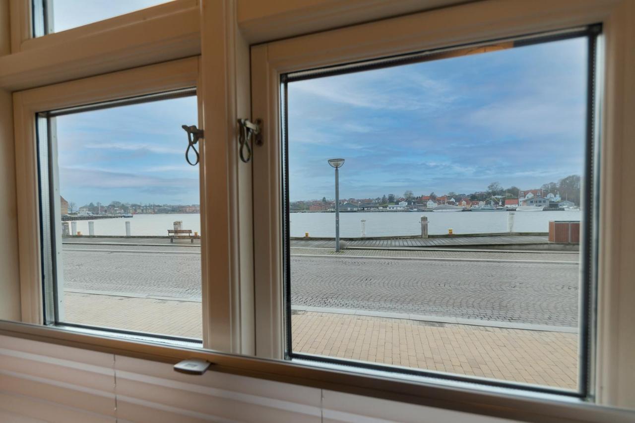 Harbour Walk Aparthotel Sønderborg Exteriör bild